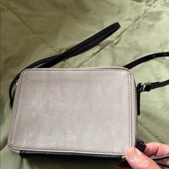 Nine West Grey and Black Crossbody Bag Roomy to
store wallet and some essentials - Picture 3 of 10